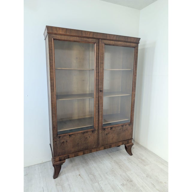 Art Deco Display Cabinet in Walnut For Sale - Image 18 of 18