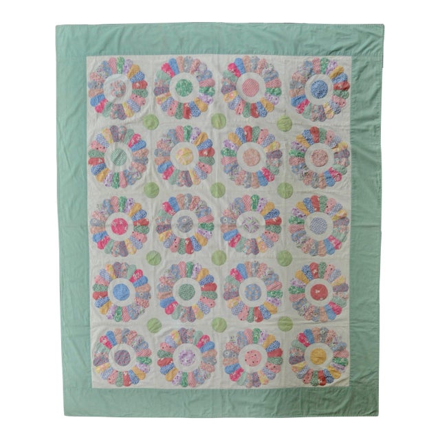 1940s Dresden Plate Quilt - For Sale