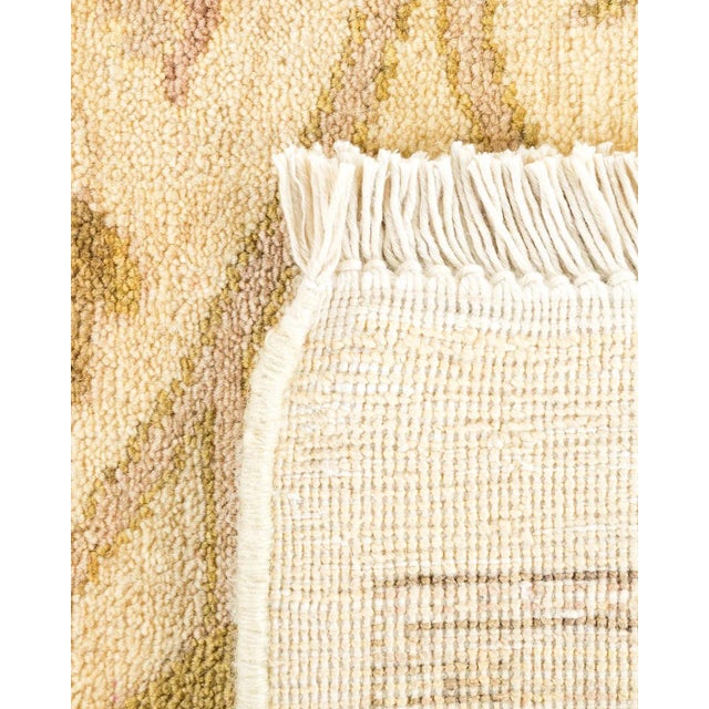 1990s Vintage Traditional Hand Knotted Wool Area Rug, Ivory - 6'1" X 9'0" For Sale - Image 5 of 9