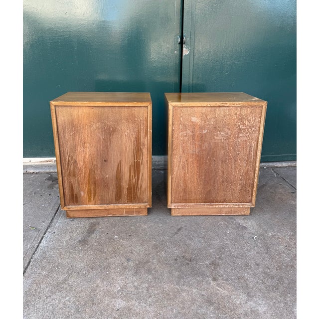 Mid-Century Modern 1950s T. H. Robsjohn Gibbings for Widdicomb Mahogany Side Tables Metal Accents For Sale - Image 3 of 8