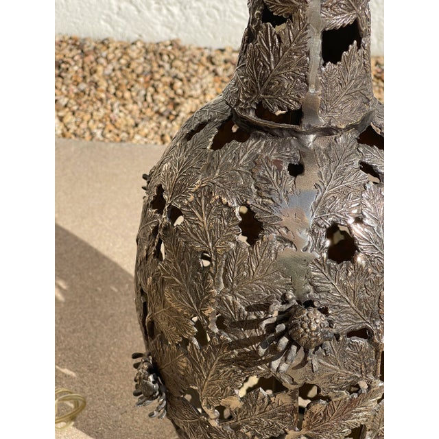 Vintage Mid Century Japanese Metal Flower Base Table Lamp For Sale - Image 4 of 11