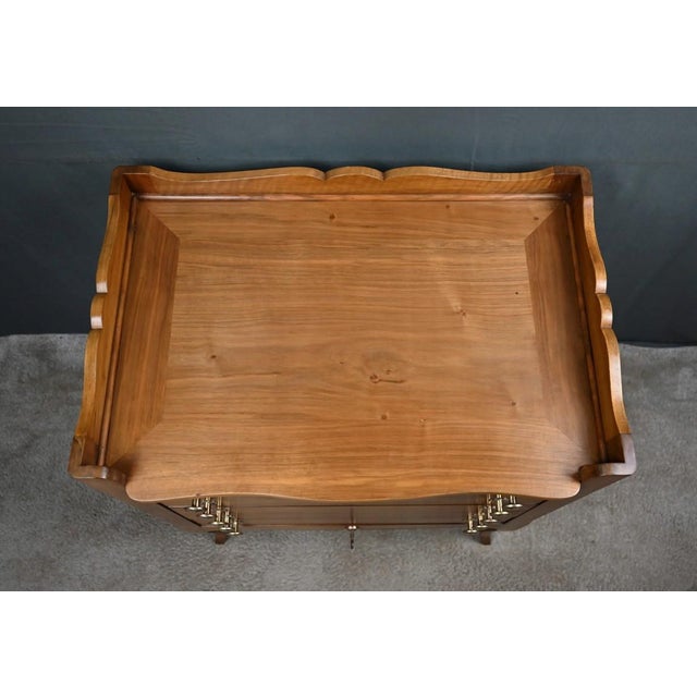 Small Chest of Drawers in Walnut, 1940 For Sale - Image 4 of 18