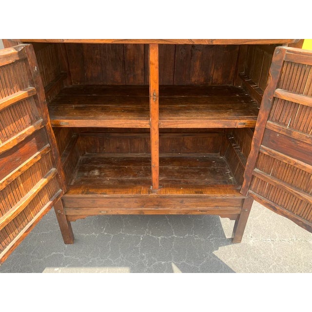 Late 19th Century Antique Chinese Qing Dynasty Split Bamboo 4-Doors Cabinet For Sale In Naples, FL - Image 6 of 10