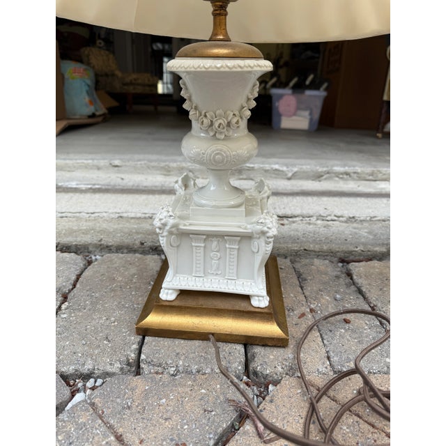 Pair of White Porcelain Flower Encrusted Lamps For Sale In Nashville - Image 6 of 8