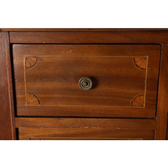 Traditional Inlaid Mahogany Shaving Stand For Sale - Image 3 of 13