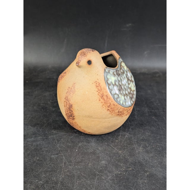 A cute little mid-century Danish bird vase standing 3.5 inches tall. There are minor rub marks on the bottom, super clean...