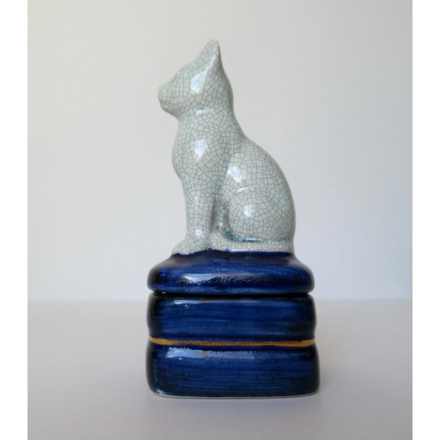 1960s C.1960's Vintage Porcelain Ceramic Crackle Cat Lidded Keepsake Box For Sale - Image 5 of 13