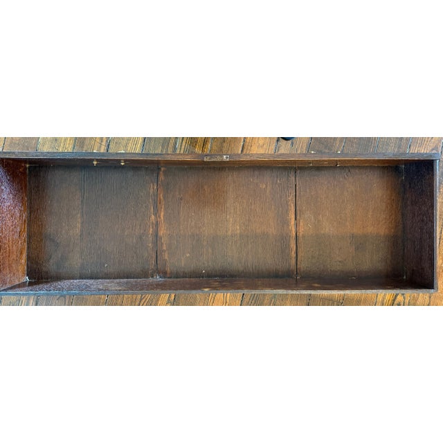 18th or early 19th c. English Oak Welsh Dresser For Sale In Nashville - Image 6 of 9