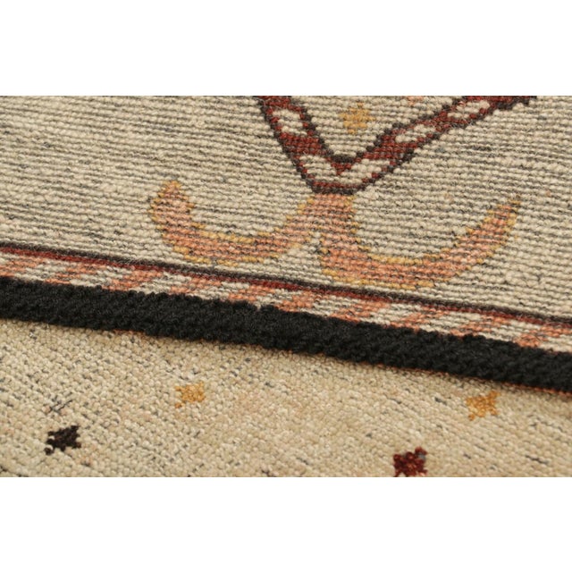 Textile Rug & Kilim’s Traditional Geometric Rug in Beige-Brown Tones For Sale - Image 7 of 7