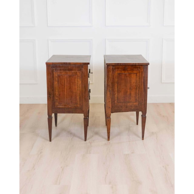 Pair of 18th Century Tuscan Louis XVI Bedside Tables For Sale - Image 4 of 9