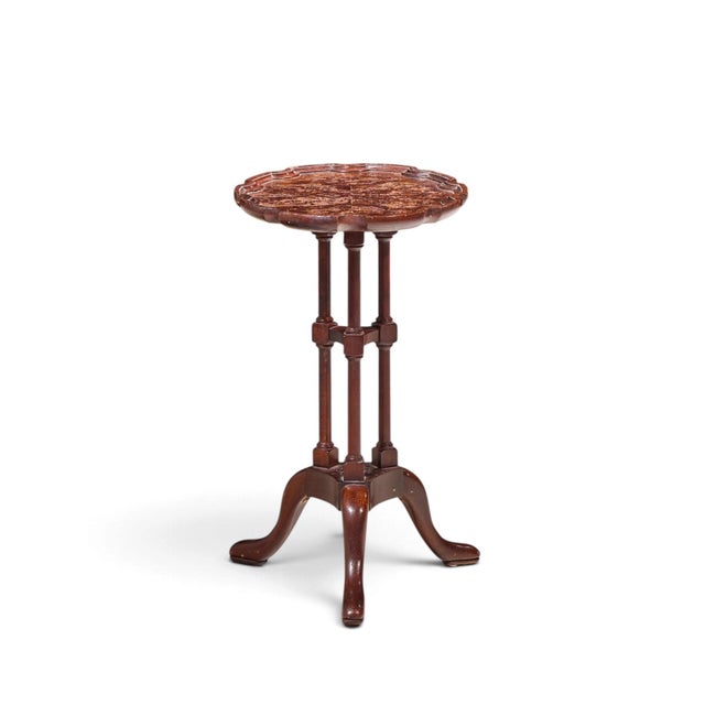 Baker Furniture Historic Charleston Queen Anne Mahogany Side End Table This side table measures: 12.75 wide x 18 deep x...