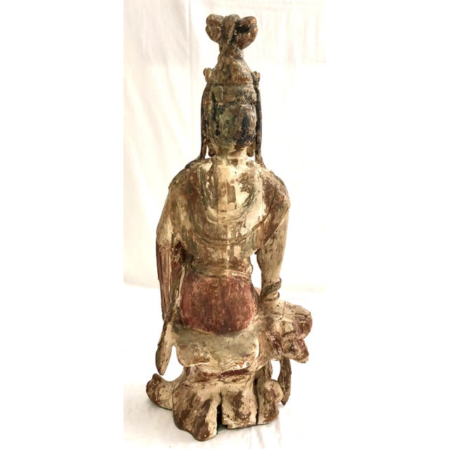 1950s 1950s Carved Chinese Seated Guanyin Figure With Old Painted Finish For Sale - Image 5 of 8