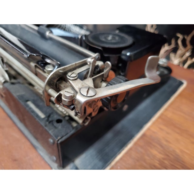 1927 Early Royal Portable Model P Typewriter For Sale In Washington DC - Image 6 of 18