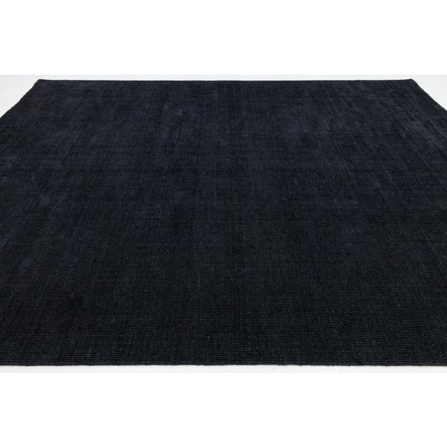 Gemstone Modern Indian Cut & Loop Wool & Bamboo Silk Rug in Charcoal / Obsidian 9x12 For Sale - Image 7 of 12