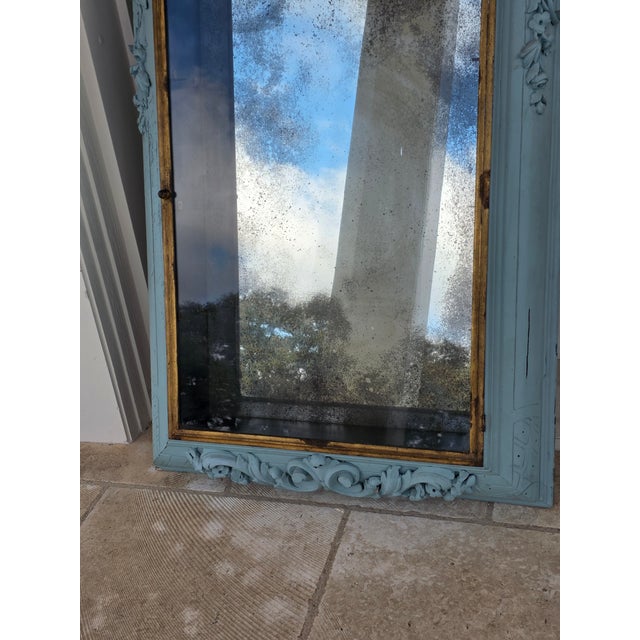1940s Painted Mirror Back Hanging Wall Vitrine Display Cabinet For Sale - Image 5 of 18