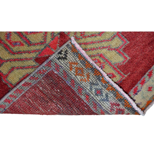 1970s Turkish Hand-Knotted Turkish Runner Rug Extra Long Narrow Runner Stair Runner- 2′2″ × 15′6″ For Sale - Image 14 of 15