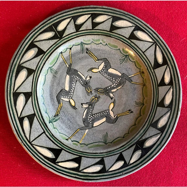 Mid-Century Modern Katherine Alden (American 1893 - 1976) Plymouth, Massachusetts Sparrow House Art Deco Studio Pottery Plate Decorated With Deer For Sale - Image 3 of 9