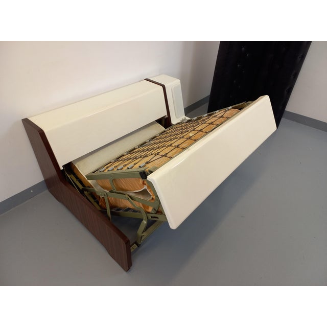 Vintage Italian Sofa Bed with Integrated Lighting in Skai, Fiberglass and Rosewood by Beka Tortuga, 1970s For Sale - Image 4 of 18
