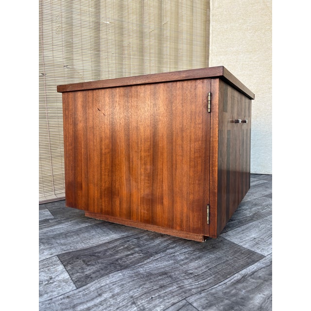 Brown Mid-Century Modern Brutalist-Inspired Side Table by Lane Furniture. Early 1970s For Sale - Image 8 of 18