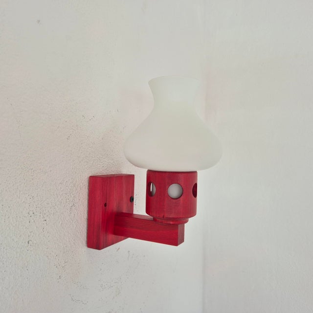Dimensions: Height: 21 cm Width: 12 cm Depth from wall: 15 cm The wall lamps feature a particularly interesting...