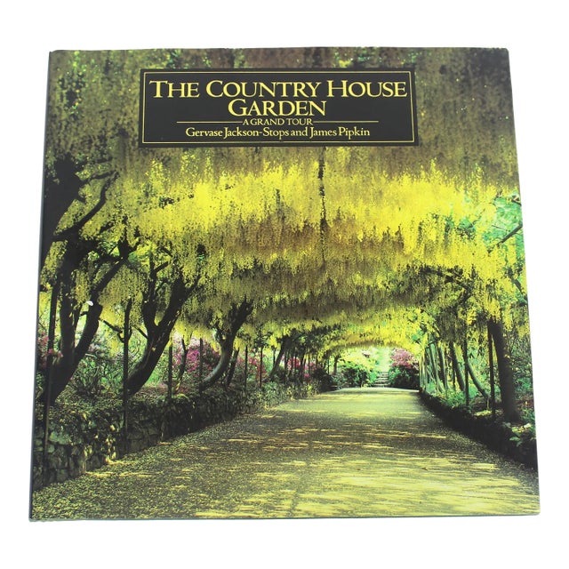 1987 the Country House Garden a Grand Tour Book Hardcover Hard Cover, Gift for Outdoor Design Decor Coffee Table For Sale
