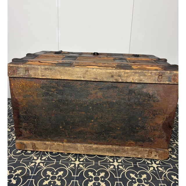 Antique Victorian Dome Trunk, 1800s For Sale - Image 14 of 16