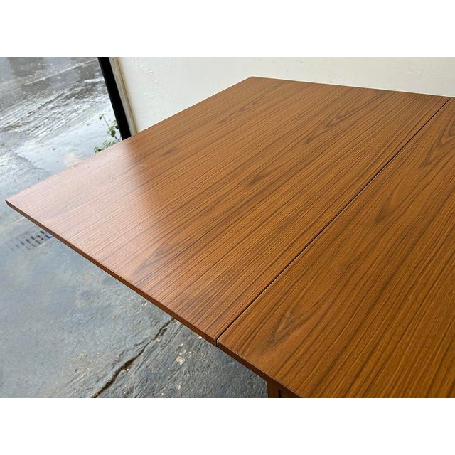 Founded in 1957 by Chaim Schreiber, Schreiber furniture is a British success story. The Company was one of the biggest...