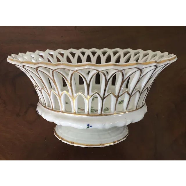 White Antique Early 19th Century French Empire Porcelain Sprig Cornflower Basket or Corbeille For Sale - Image 8 of 11