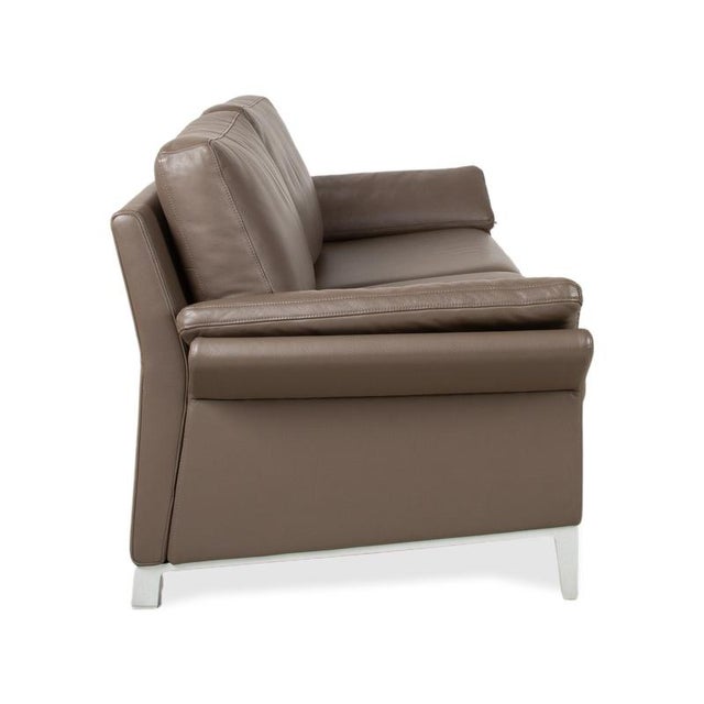 Brown Model 3300 2-Seater Sofa in Brown-Grey Leather from Rolf Benz For Sale - Image 8 of 11