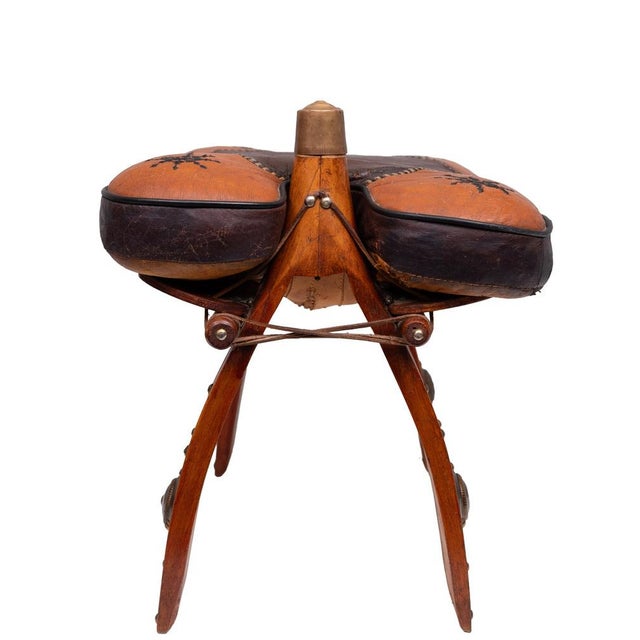 1960s Two-Tone Leather Camel Seat, Egypt, 1960s For Sale - Image 5 of 11