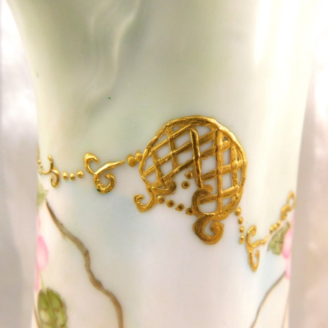 Late 18th Century Pale Green Antique Haviland Chocolate Pot For Sale In San Francisco - Image 6 of 16