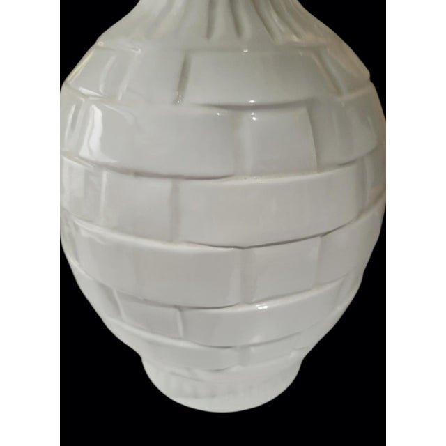 1980s Vintage Large Ceramic Lattice Work Porcelain Regency Table Lamps - a Pair For Sale - Image 5 of 7