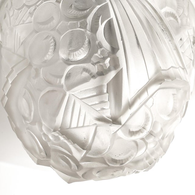 Art Deco Molded & Frosted Glass Pendant W/ Cubist Detailing by Muller Freres For Sale - Image 15 of 16