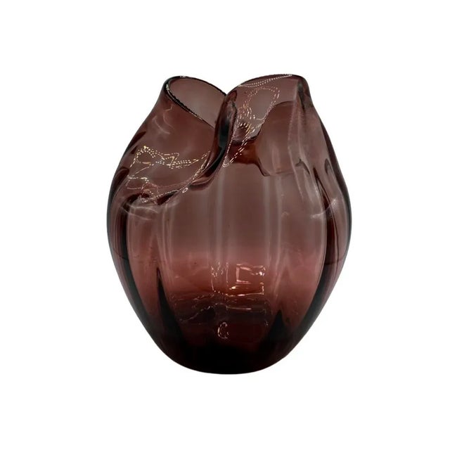 Vintage 1960s Amethyst Purple Pinched Hand Blown Vase. For Sale In Atlanta - Image 6 of 10