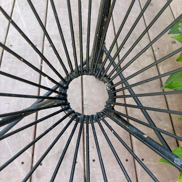Vintage Mid-Century Hand-Welded Steel Acapulco Lounge Chairs With Attached Drink Holders — Pair For Sale - Image 9 of 12