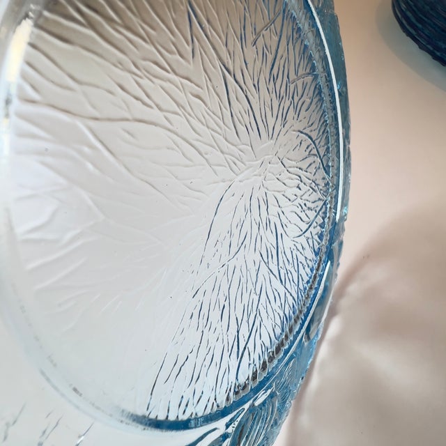 1980s Kig Vintage 10.5" Blue Pressed Glass Grapes and Leaves Tableware Dinner Plates, Set of 7 For Sale - Image 5 of 11