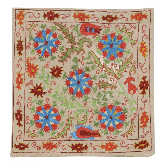 19"x21" 100% Silk Embroidered Cushion Cover. New Toss Pillow. Modern Lace Pillow For Sale