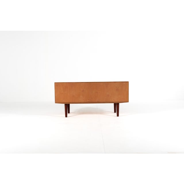 Mid-Century Modern Danish Rosewood Chest of Drawers by Poul Hundevad for Hundevad & Co, 1960s For Sale - Image 16 of 18