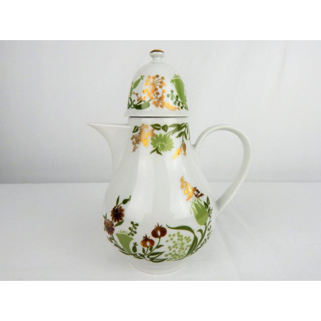 White East German Henneberg Chocolate Pot For Sale - Image 8 of 8