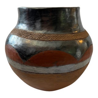 Handmade Zimbabwe Makarunga Tribal Pottery Vessel / African Earthenware Pot For Sale