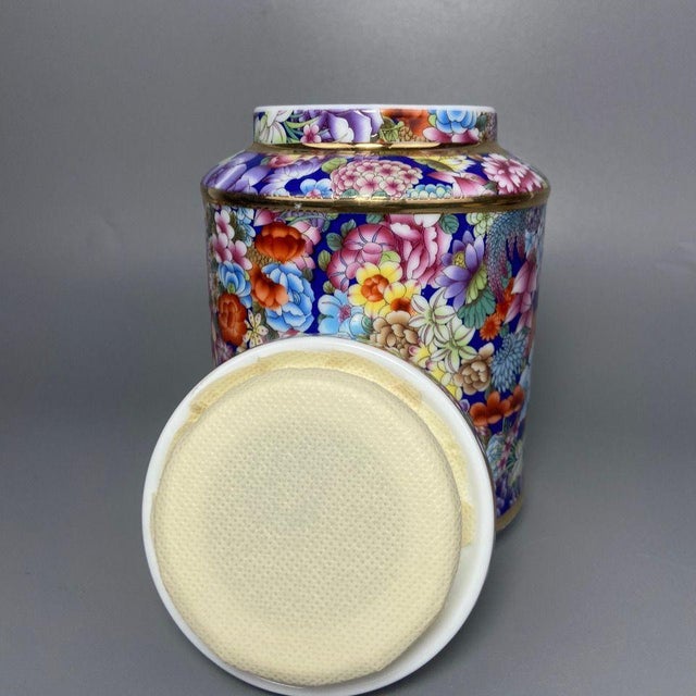 Chinese Vintage Chinese Famille Rose "Millefleurs" Porcelain Tea Caddy With Lid - 14cm For Sale - Image 3 of 7