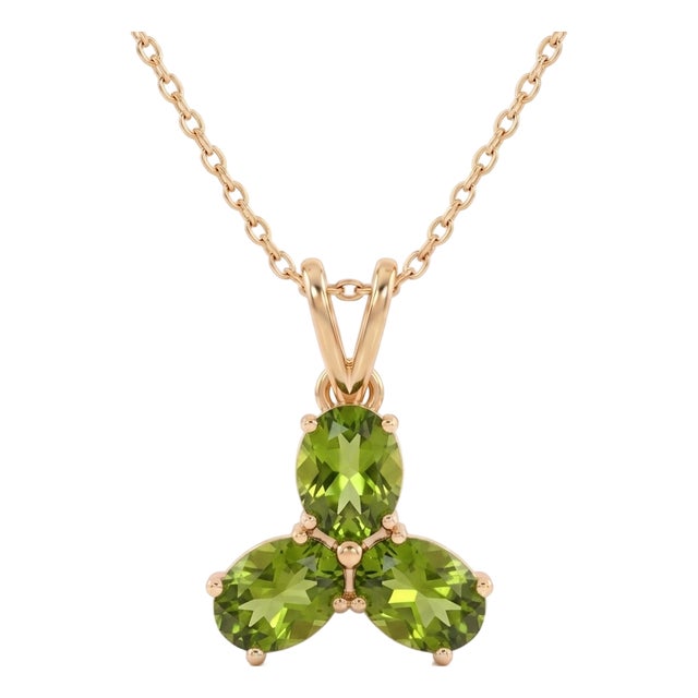 Peridot Three Stone Charm Pendant | Green Gemstone Flower Necklace | August Birthstone Jewelry For Sale