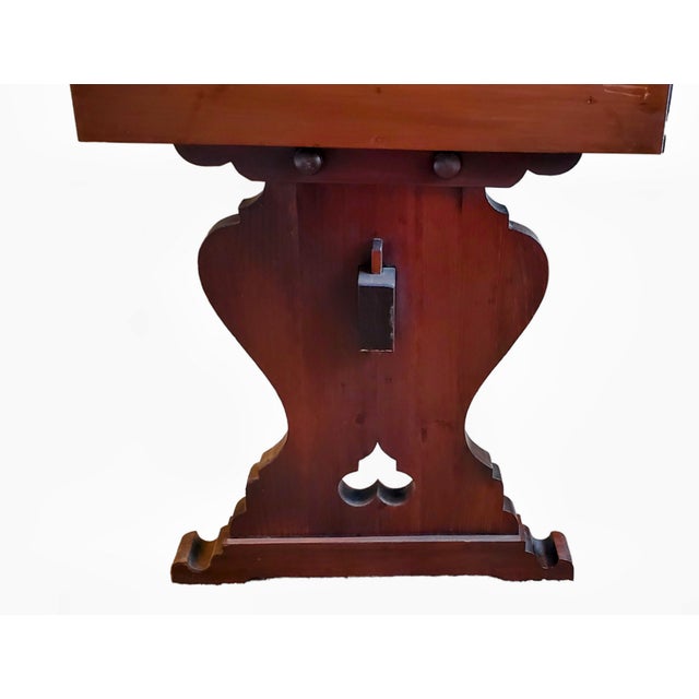 1970s Sprague & Carleton Colonial Style Solid Maple King's Writing Desk For Sale - Image 4 of 12