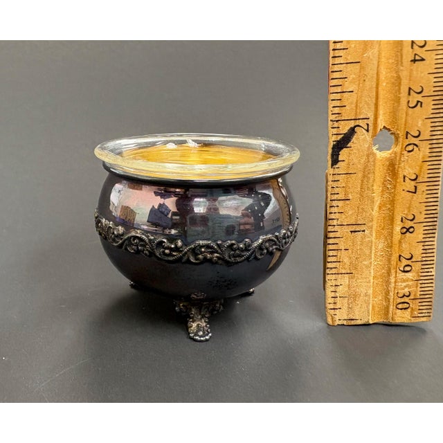 Antique Sterling Silver Salt Cellar – Cauldron Style With Glass Insert, 3-Legged, Marked 925 For Sale In Miami - Image 6 of 6