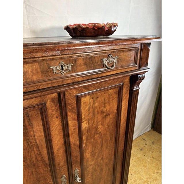 Antique Gründerzeit Vertiko Cabinet in Walnut, 1890s For Sale - Image 4 of 13