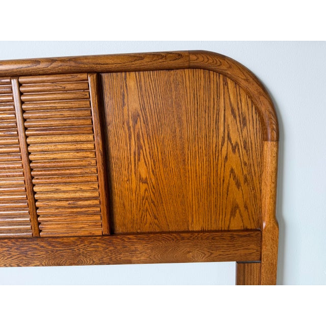 Wood 1970s Mid-Century Modern Queen Size Wood Headboard For Sale - Image 7 of 12