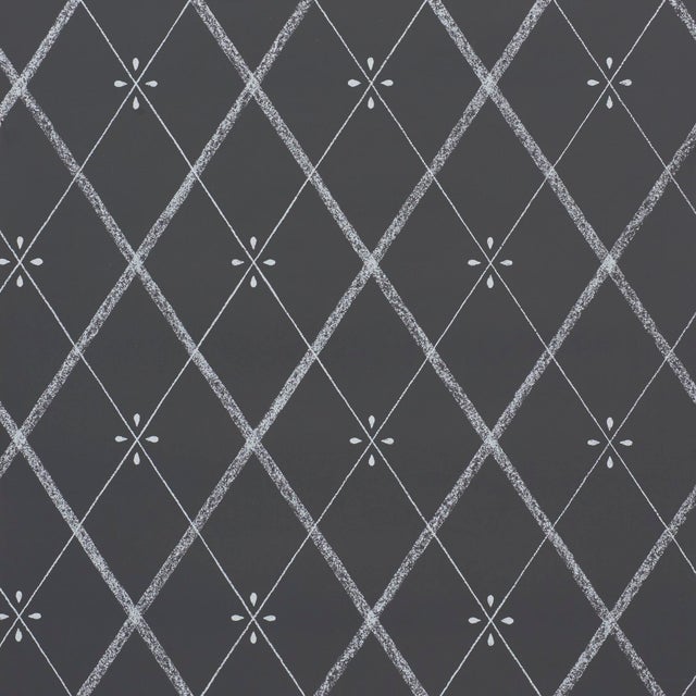 Schumacher Sample - Schumacher Kasumi Diamond Wallpaper in Chalkboard For Sale - Image 4 of 4