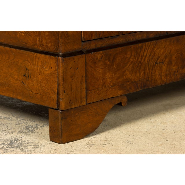 Mid-19th Century French Louis Philippe Walnut Commode With Gray Marble Top For Sale - Image 11 of 17