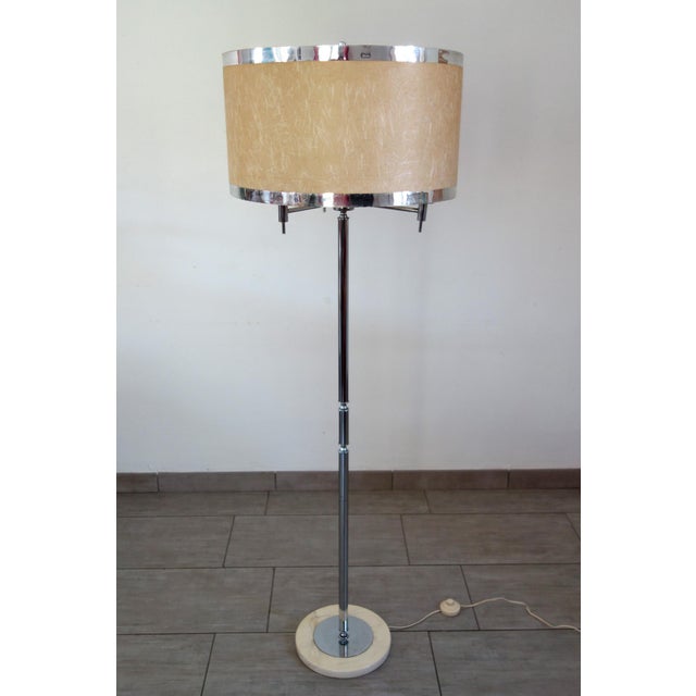 Mid-Century Modern Space Age Three-Light Floor Lamp attributed to Scolari, 1970s For Sale - Image 3 of 15