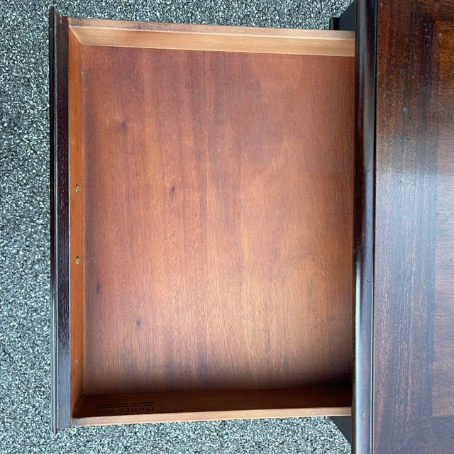 Henredon Vintage Henredon Fine Furniture Chippendale Mahogany Side or End Table With Drawer For Sale - Image 4 of 11